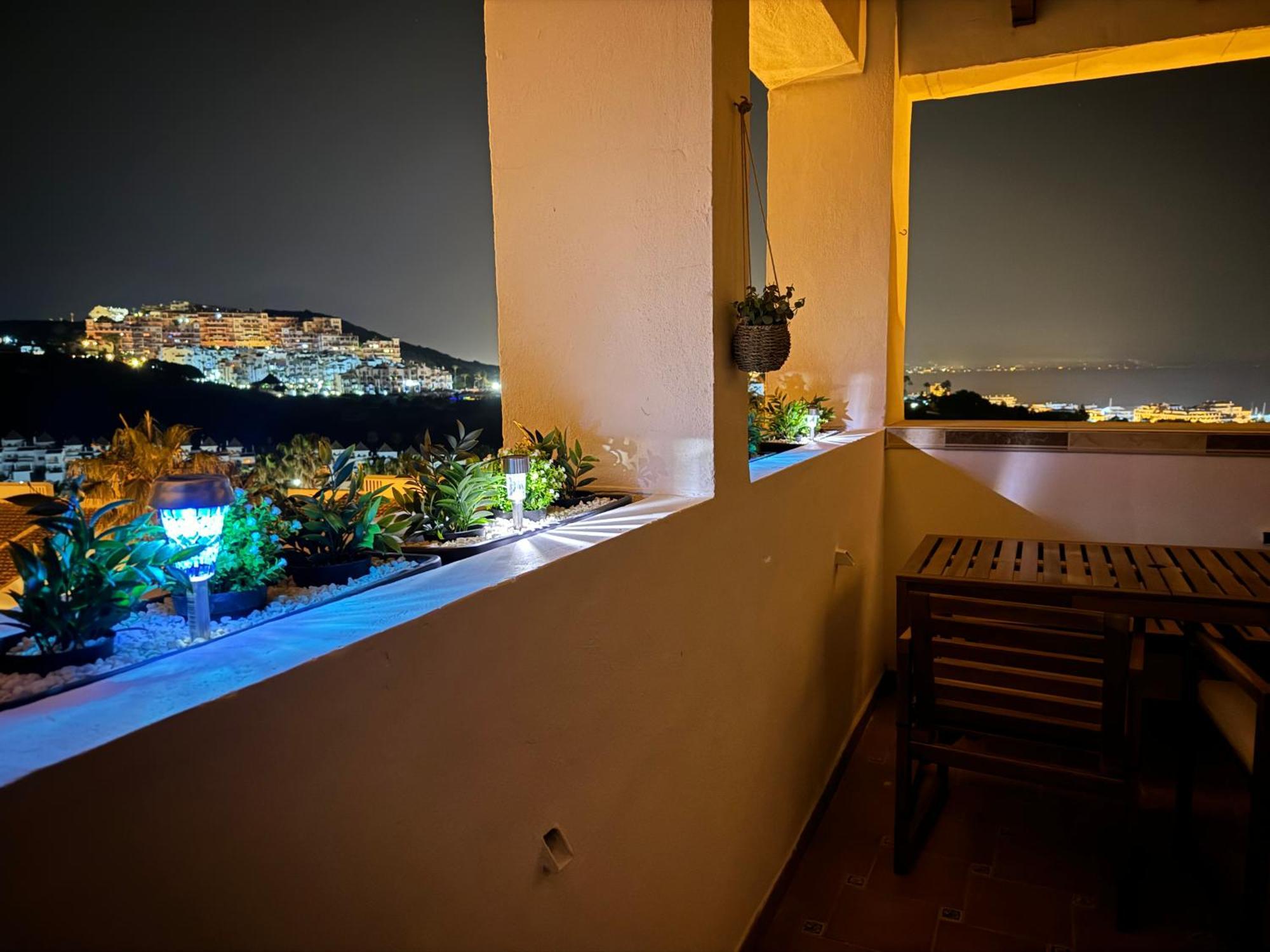 Casa Feliz - Penthouse In Manilva Apartman Kültér fotó